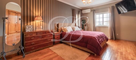 3 bedrooms House in Cascais, Portugal No. 100160 16