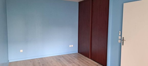 3 bedrooms House in Nanterre, France No. 356792 7