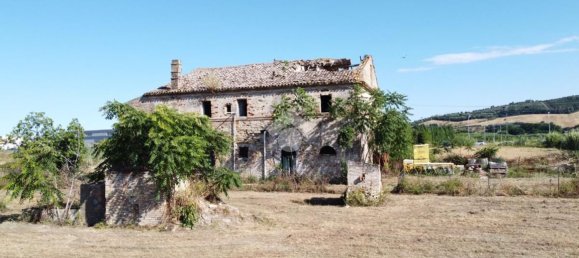 6 rooms House in San Benedetto del Tronto, Italy No. 281657 9