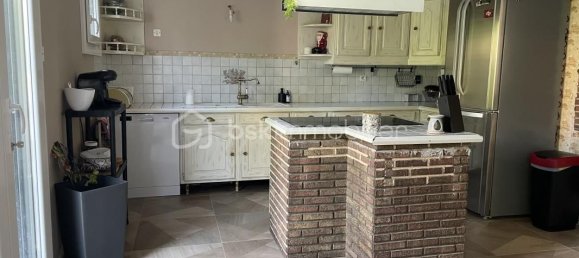 4 bedrooms House in Wicres, France No. 341547 4