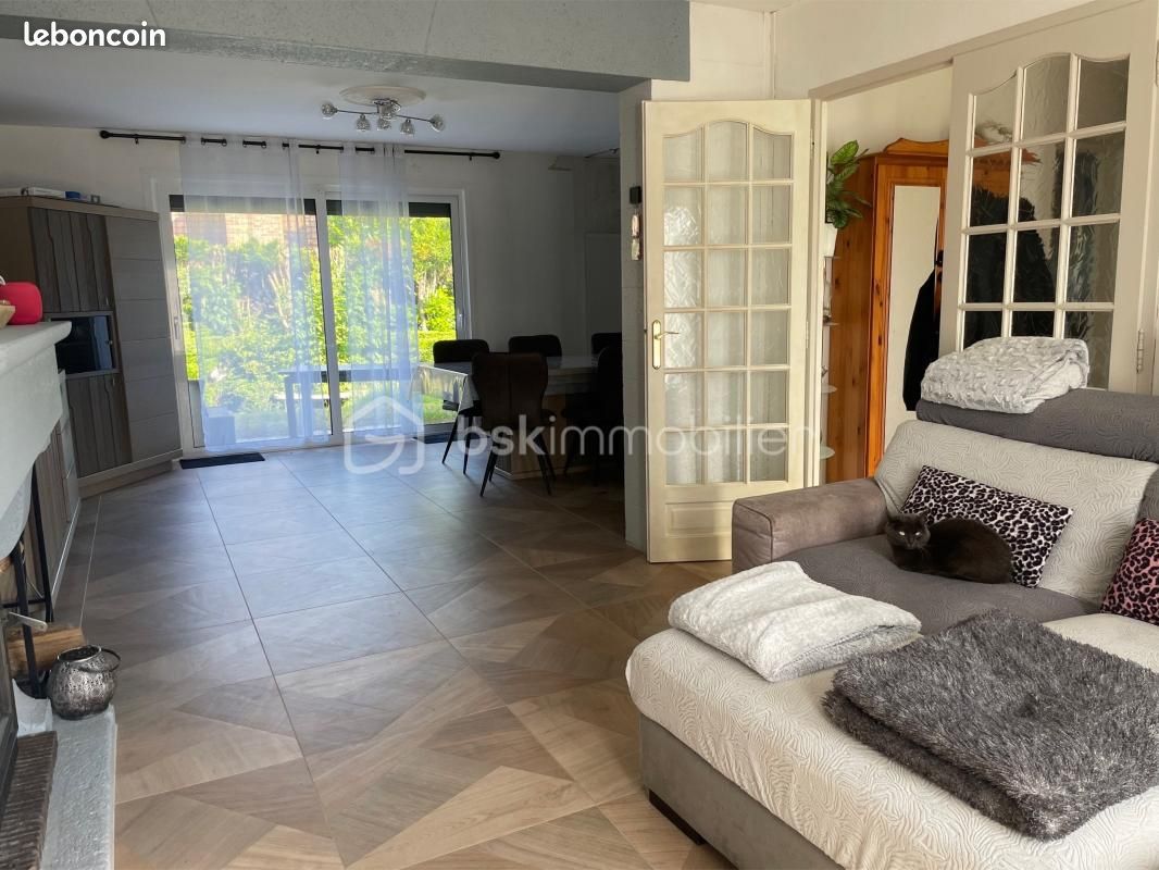 4 bedrooms House in Wicres, France No. 341547