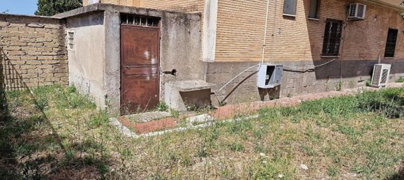 2 rooms Penthouse in Rome, Italy No. 200539 10