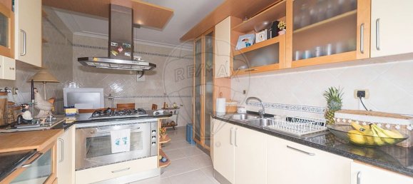 Apartamento de 2 dormitorios en Loures, Portugal No. 56565 11