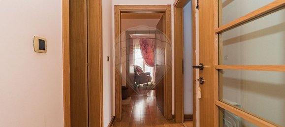 Apartamento de 2 dormitorios en Loures, Portugal No. 56565 15