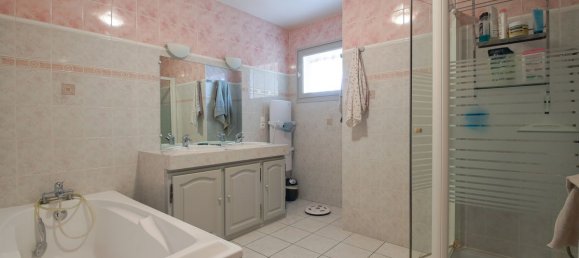 4 chambres Maison à Tresses, France No. 98544 5