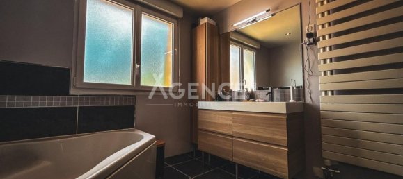 Casa de 5 dormitorios en Saint-Omer, France No. 325551 5