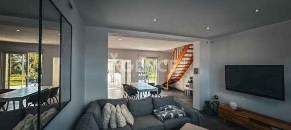 Casa de 5 dormitorios en Saint-Omer, France No. 325551 3