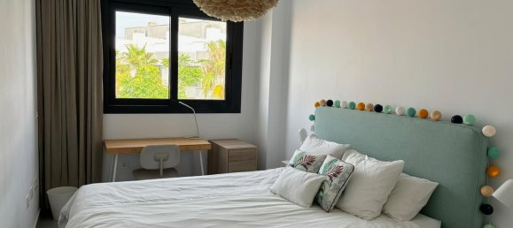 4 bedrooms Villa in Fuengirola, Spain No. 253066 6