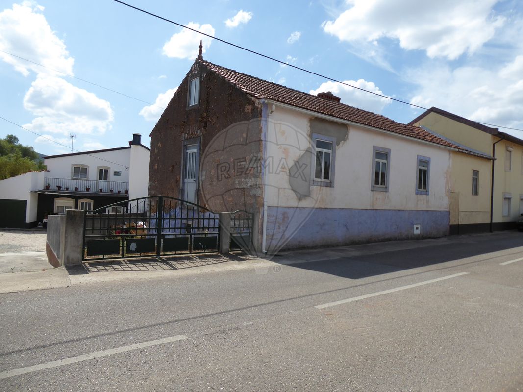 4 bedrooms House in Aguda, Portugal No. 16173