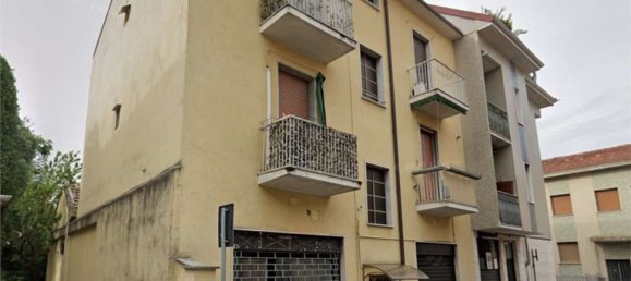 2 rooms Apartment in Bresso, Italy No. 219974 2