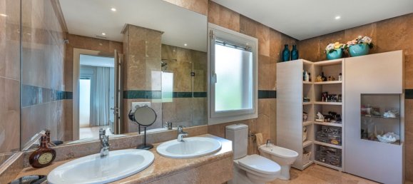 2 bedrooms Penthouse in Marbella, Spain No. 143309 30