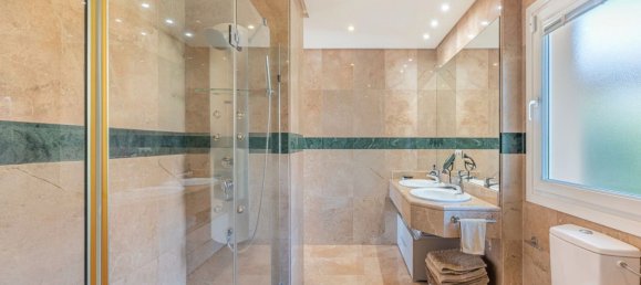 2 bedrooms Penthouse in Marbella, Spain No. 143309 33