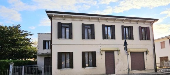 Дом с 6 комнатами в Гранце, Италия № 156161 15