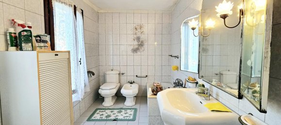 Дом с 6 комнатами в Гранце, Италия № 156161 13