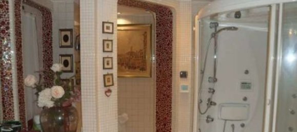 Apartamento de 4 divisões em Seregno, Italy N.º 98386 12