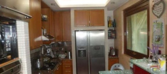 Apartamento de 4 divisões em Seregno, Italy N.º 98386 11