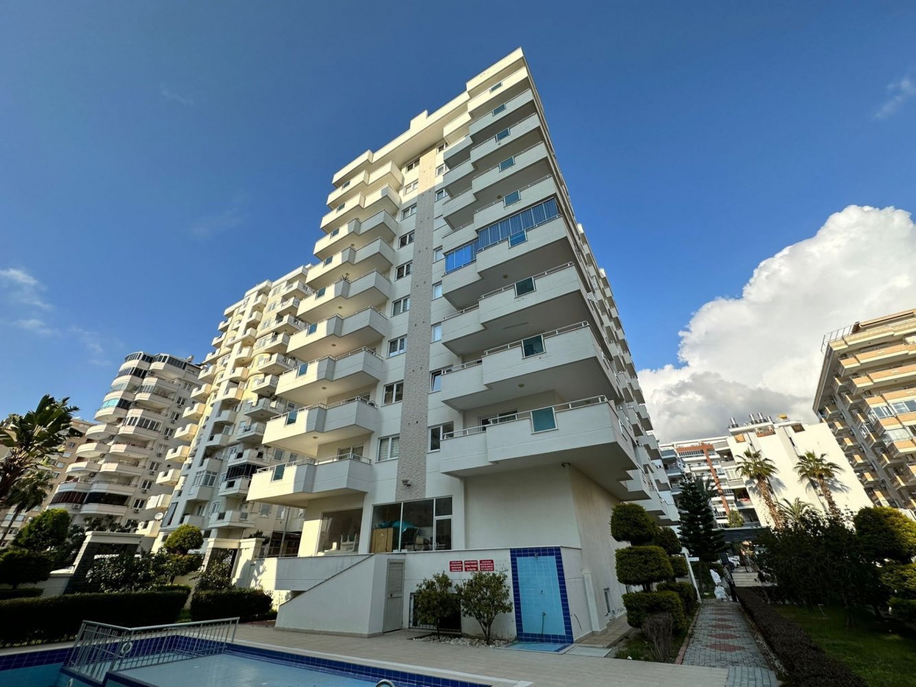 Apartment 2+1 in Mahmutlar, Turkey No. 20670