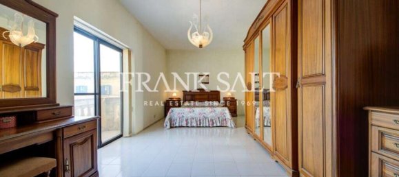 Casa de 3 dormitorios en Mtarfa, Malta No. 1418 13