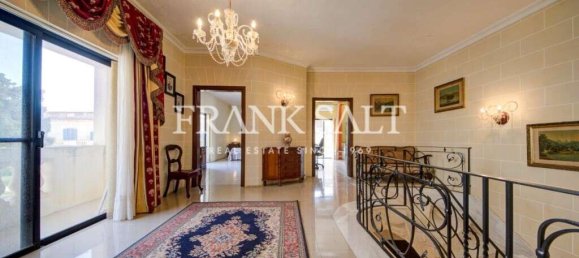 Casa de 3 dormitorios en Mtarfa, Malta No. 1418 16