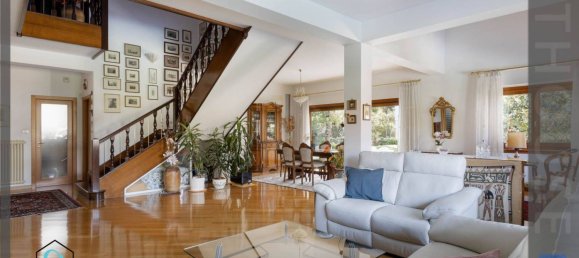 5 غرف نوم فيلا في Trieste, Italy رقم 75604 9