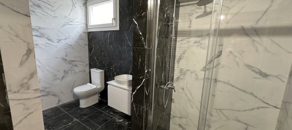 5 bedrooms Commercial property in Thermi, Greece No. 3384 11