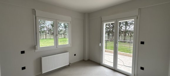 Коммерческая недвижимость с 5 спальнями в Терми, Салоники, Центральная Македония, Македония и Фракия, Греция № 3384 15