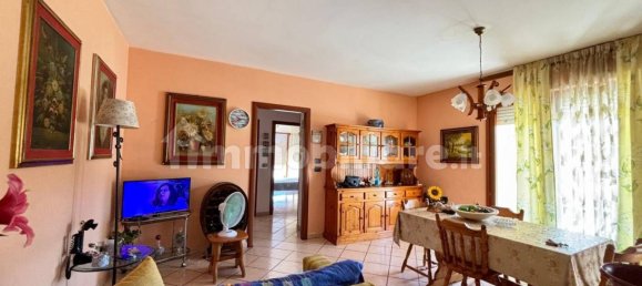 2 chambres Appartement à Montesilvano, Italy No. 281880 2