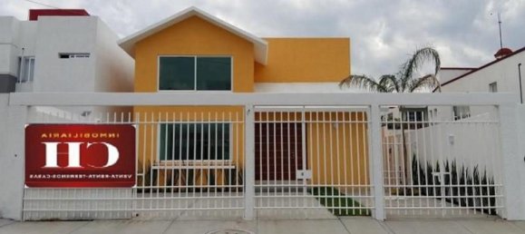 3 bedrooms House in Queretaro, Mexico No. 163562 2