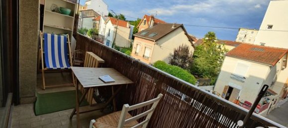 Studio in Montreuil, France No. 358502 6