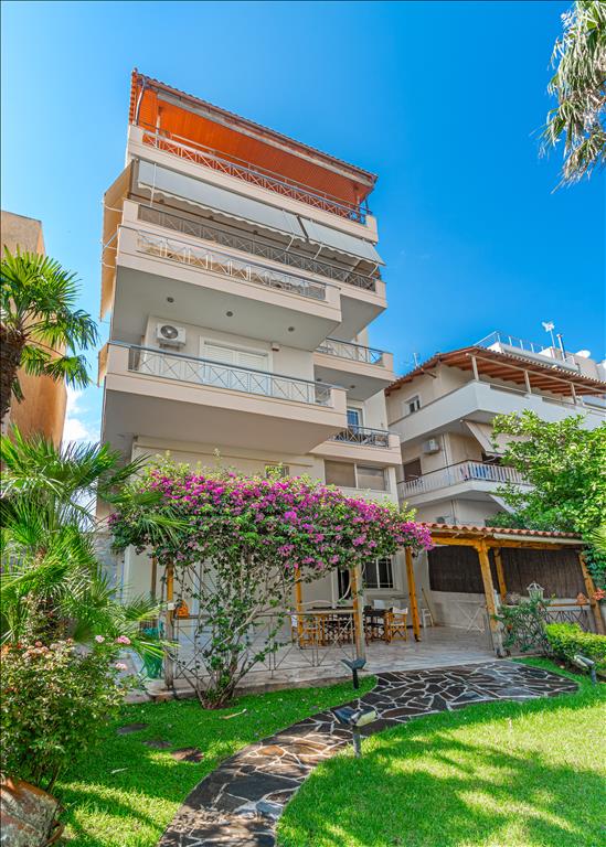 1000m² Property in Glyfada, Greece No. 4131