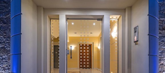 1000m² Property in Glyfada, Greece No. 4131 4