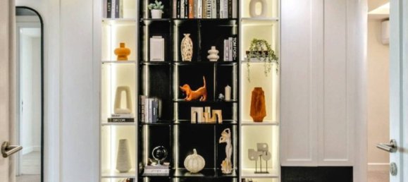 3 bedrooms Condo in Bangkok, Thailand No. 24392 9