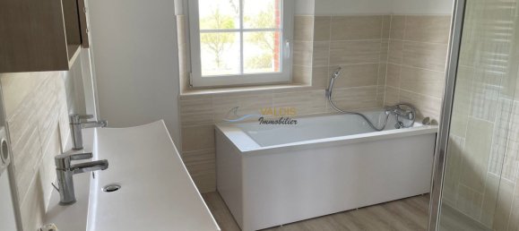 Дом с 3 спальнями в Ла Вёв, Франция № 91978 46