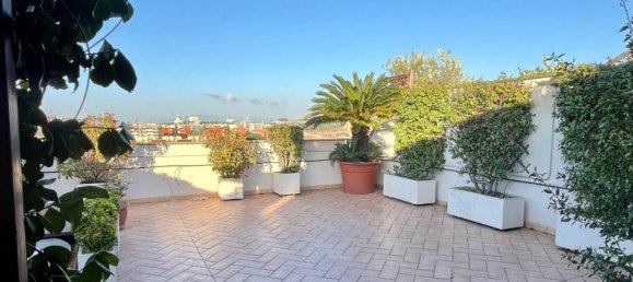 Ático de 3 habitaciónes en Rome, Italy No. 35638 39