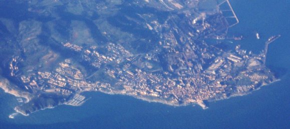 5 bedrooms Apartment in Piombino, Italy No. 336070 11