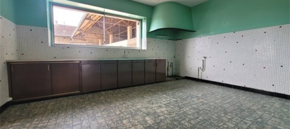 7 bedrooms House in Luneville, France No. 89335 3