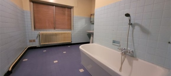 7 bedrooms House in Luneville, France No. 89335 8