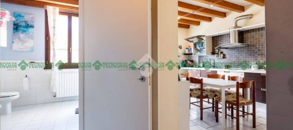 2 bedrooms Apartment in Castelfranco Emilia, Italy No. 213668 2