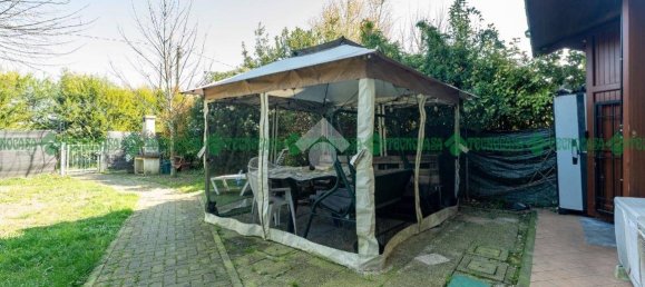 2 bedrooms Apartment in Castelfranco Emilia, Italy No. 213668 10