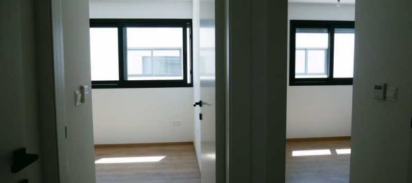 3 bedrooms Penthouse in Agios Athanasios, Cyprus No. 20531 17