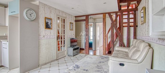 3 bedrooms Apartment in Versailles, France No. 291753 3