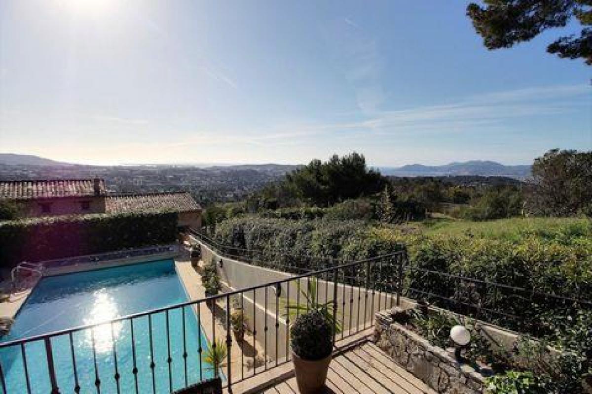 4 Schlafzimmer Haus in Mougins, France, Nr. 3222