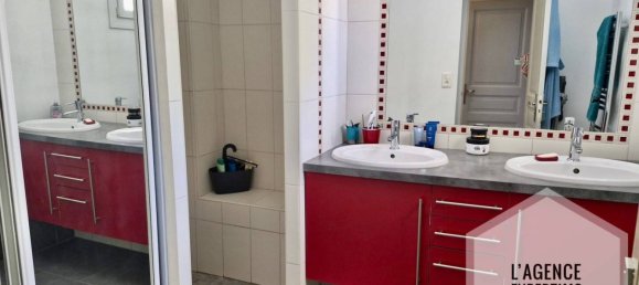 3 bedrooms Villa in Jonquieres, France No. 360952 10