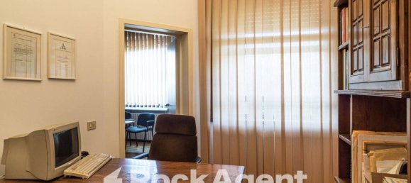 5غرفة مكتب في Vigevano, Italy رقم 183635 24