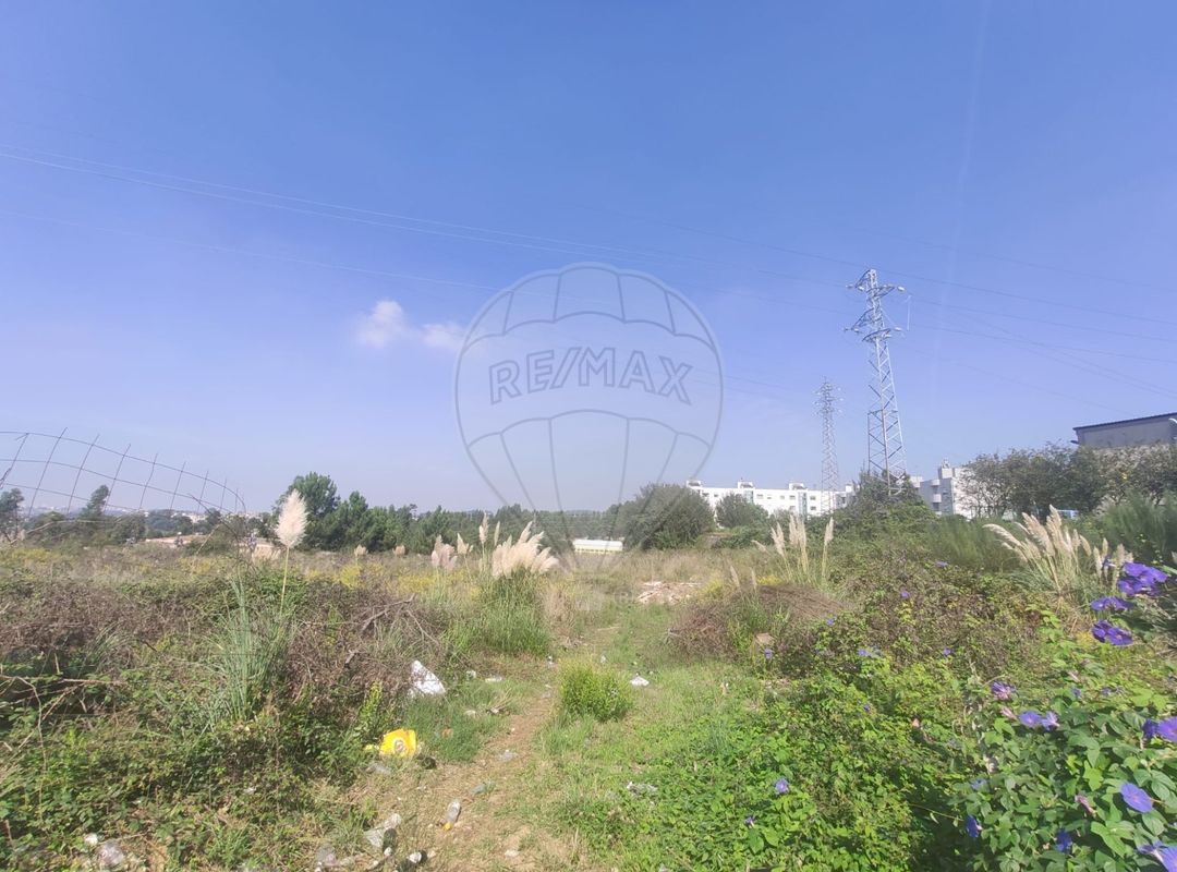 Terreno en Fanzeres, Portugal 9500 m² No. 32058