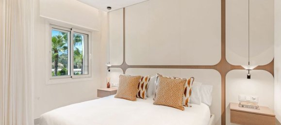 Квартира с 3 спальнями в Эстепона, Испания № 206879 28