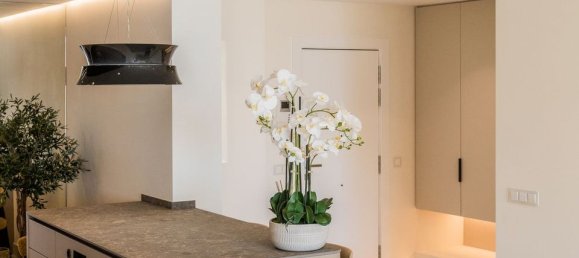 Квартира с 3 спальнями в Эстепона, Испания № 206879 27