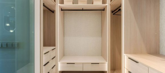 Apartamento de 3 dormitorios en Estepona, Spain No. 206879 47