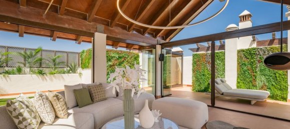 Квартира с 3 спальнями в Эстепона, Испания № 206879 3