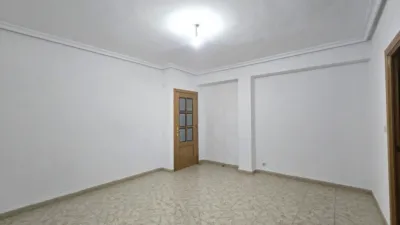 4 Schlafzimmer Wohnung in Caceres, Spain, Nr. 247151